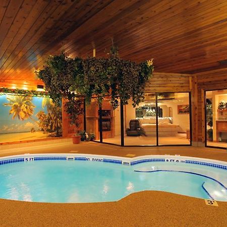 Sybaris Pool Suites - Indianapolis Ruang foto