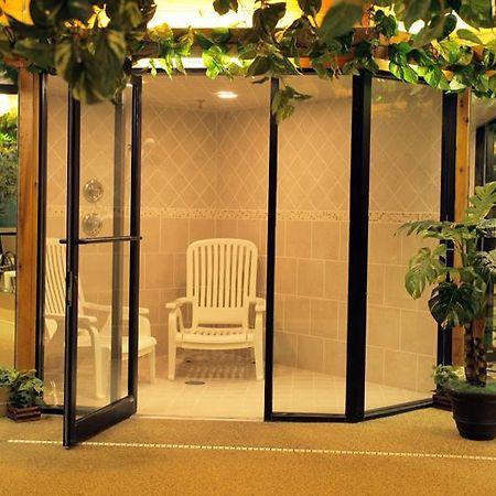 Sybaris Pool Suites - Indianapolis Ruang foto