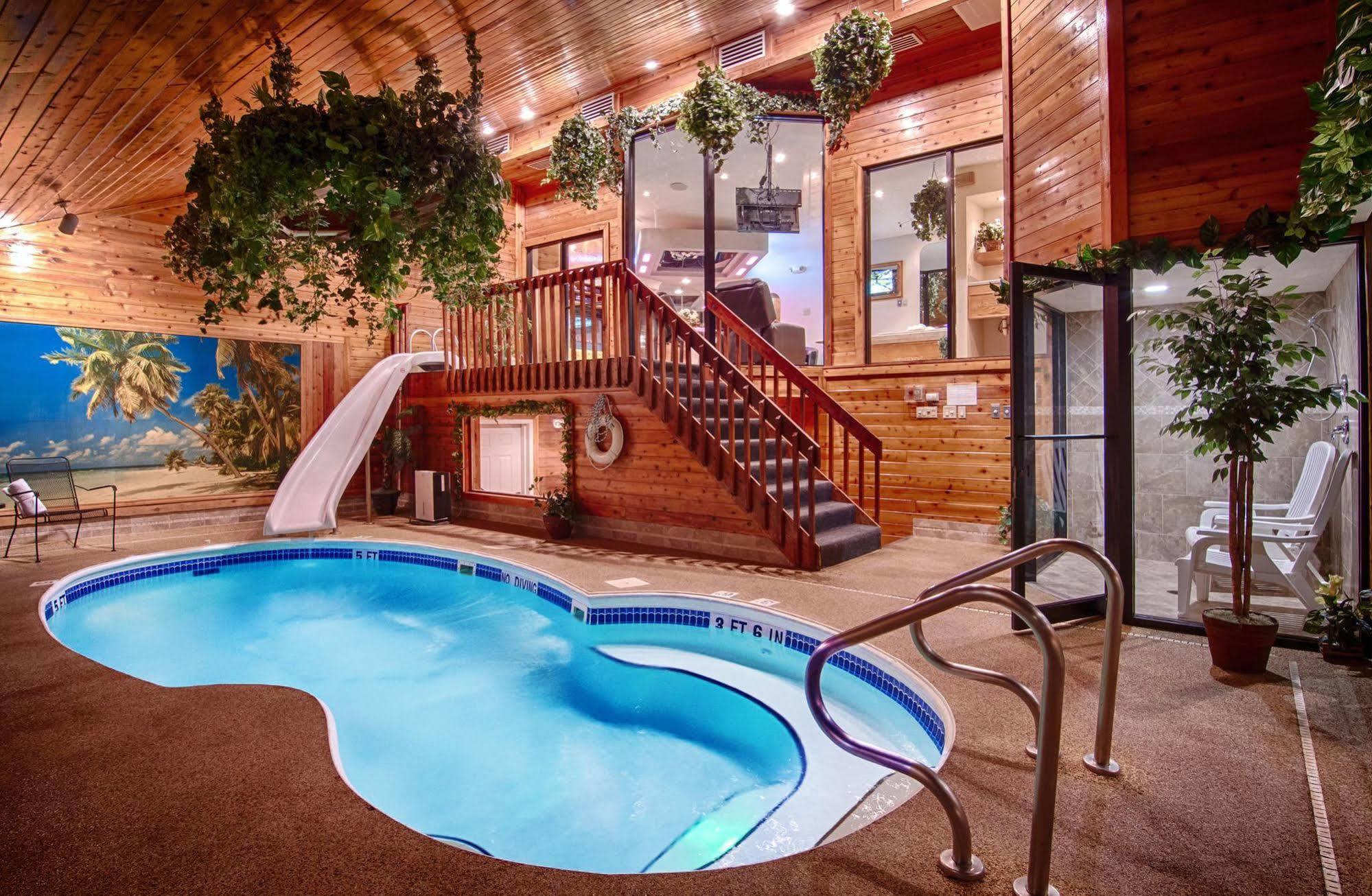 Sybaris Pool Suites - Indianapolis Bagian luar foto