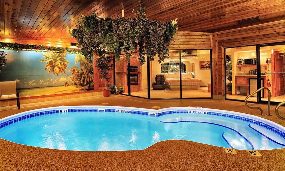 Sybaris Pool Suites - Indianapolis Bagian luar foto